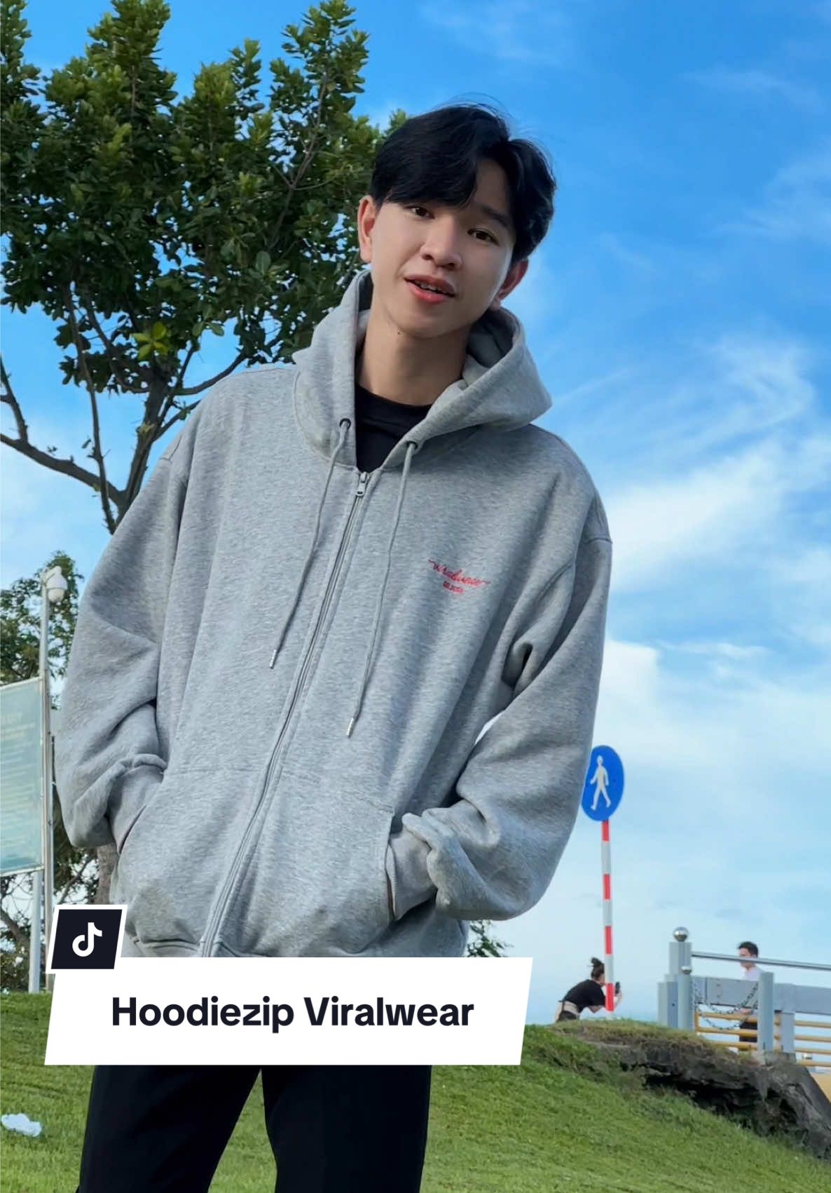 Chống nắng cũng đc mà thu đông vẫn ok #outfit 