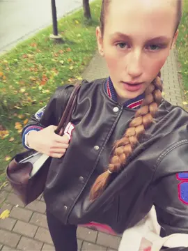 Ну мамасита 🍕👜🪩#асти #песея #2016вайб #ретро 