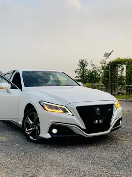 Who’s Favorite Car is Crown #foryoupage #viral @🖤باچا خان🖤 