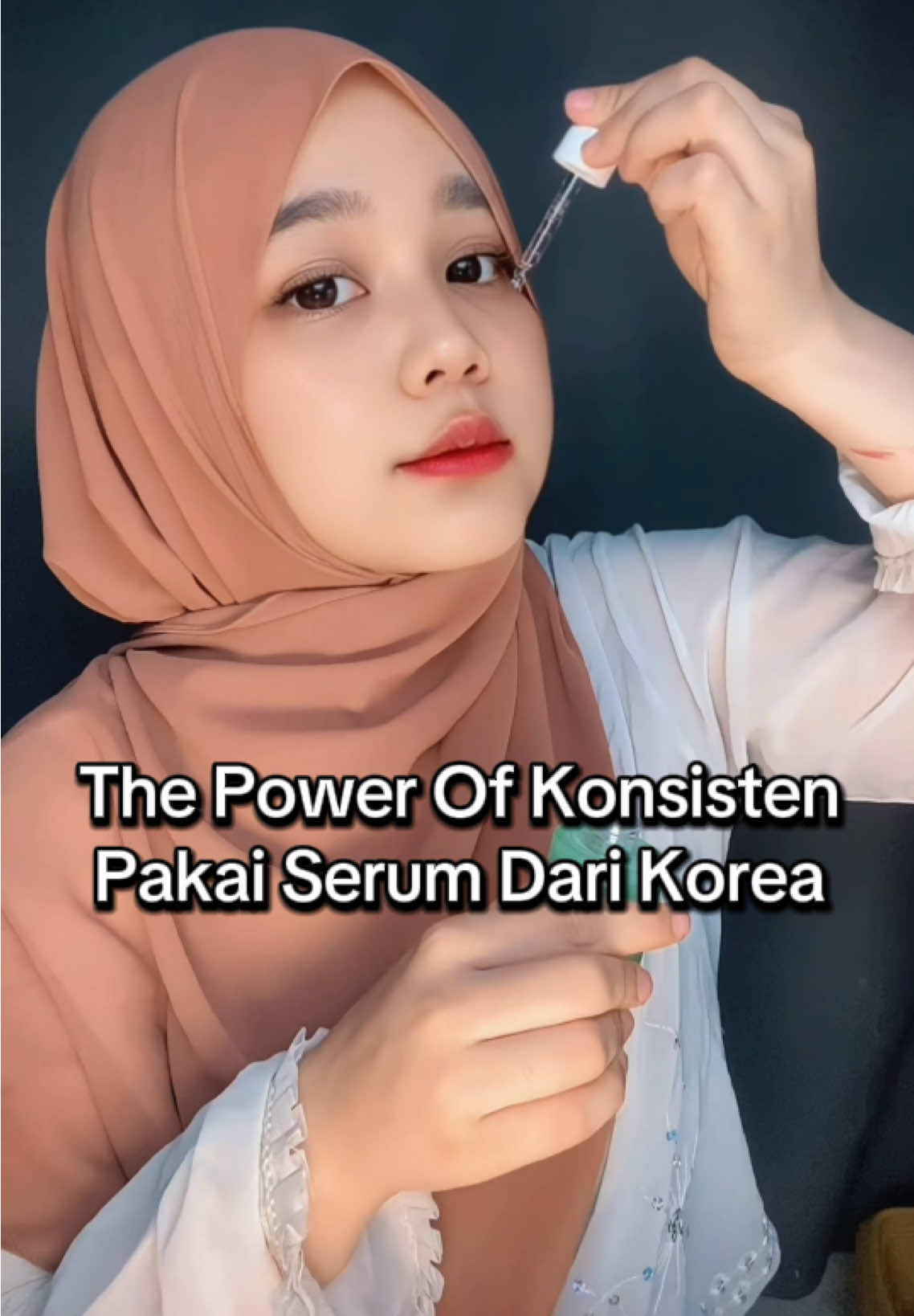 Kulit lebih tenang, lembap, dan sehat dengan rutin pake TecaTeca Calming Serum 💚 @mdspick_review #tecateca #mdspick #kbeauty #vegan #skincare