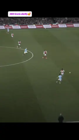 #1millionviews #reaserchers #foryoupage❤️❤️ #footballtiktok #arsenalf 