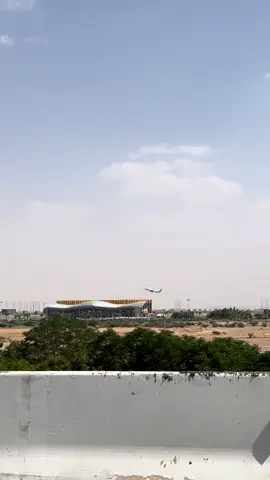 اقلعت طيارة الحب و اخلاها المطار #اكسبلور 