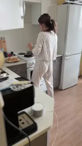 Вот это мне досталась конечно. Из печи, сразу в топку😂