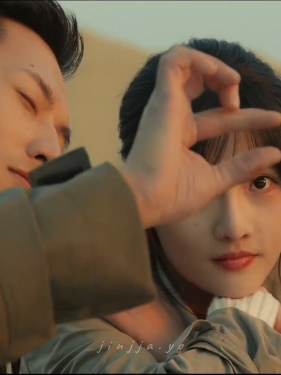 idk but this song really fits every single drama scenes, I guess.. I decided to upload my draft from a year ago lmao :') #undercoveraffair #cdrama #leoyang #hanleyao #youku 