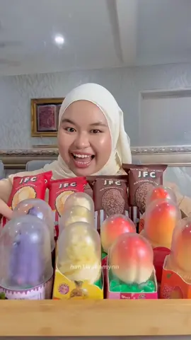 @Akak Jajan Viral ada dekat Mesamall nilai sekarang dari 23 September sampai 28 September ahad ni last tau!! Macam macam chocolate and jajan viral ada, harga promo tau guys! rugi tak pegi tau 🤭.  #akakjajanviral #dessert #jajananviral #3dicecream #icecreamviral 