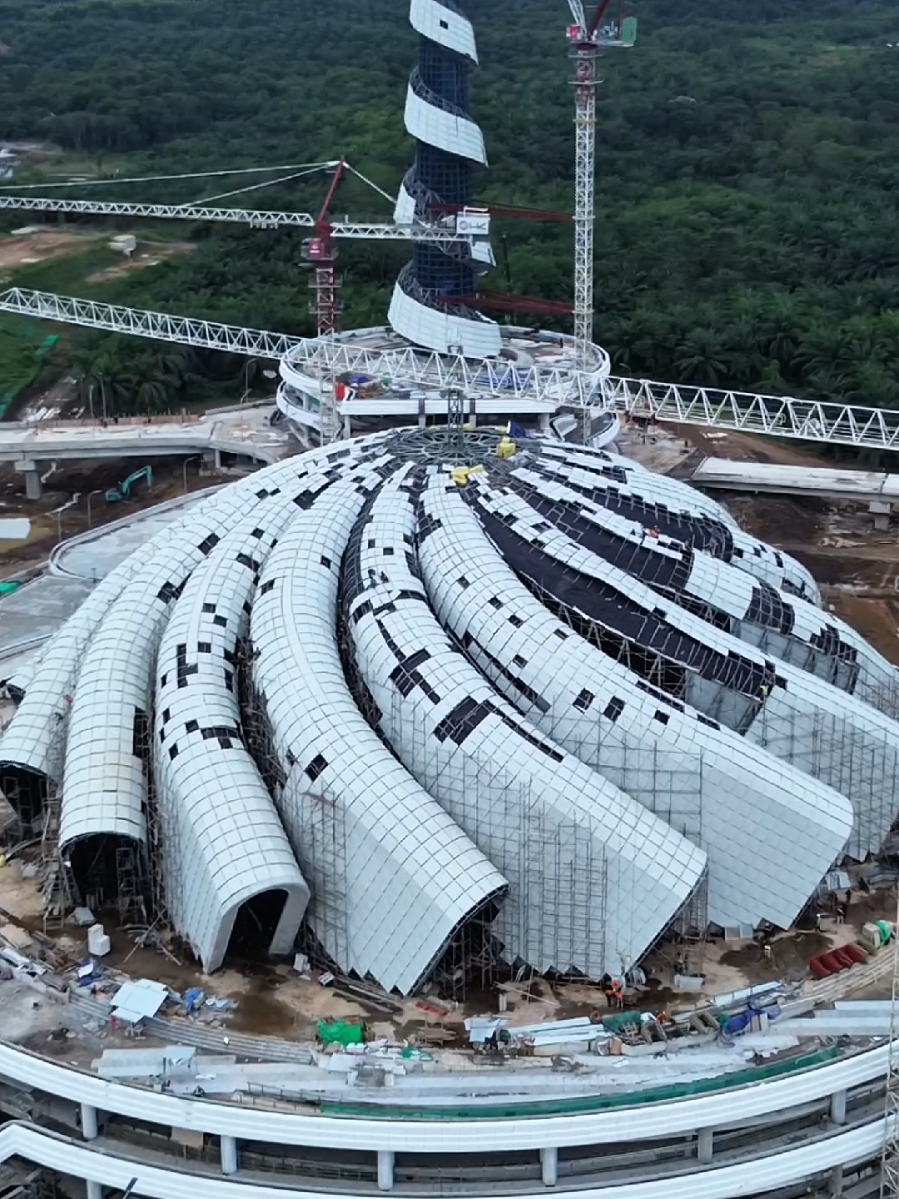 Seperti ini progres terkini pembangunan Masjid Negara di IKN. #ikn #masjidnegara #kotanusantara 