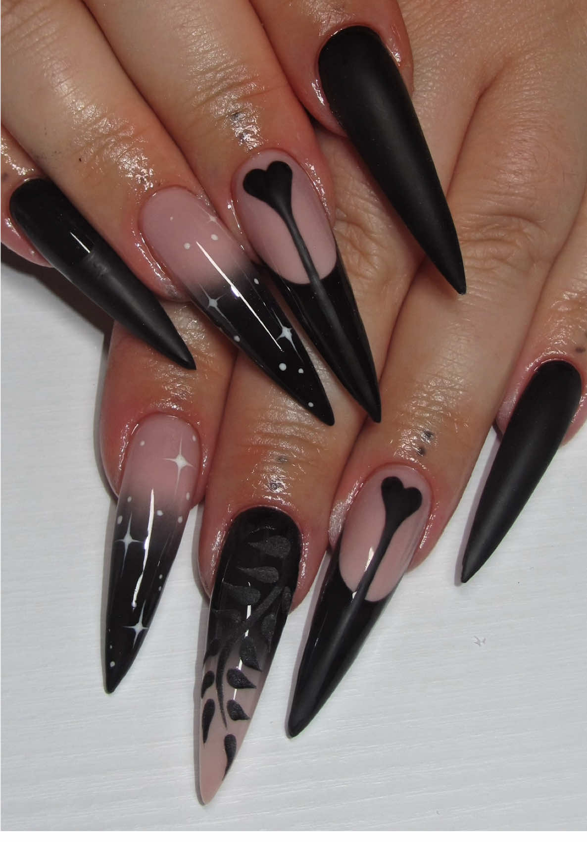 Wollt ihr öfter Voice over von Leni? @cherrynailsshop  #nails #nailart #nailtutorial #nailinspo 