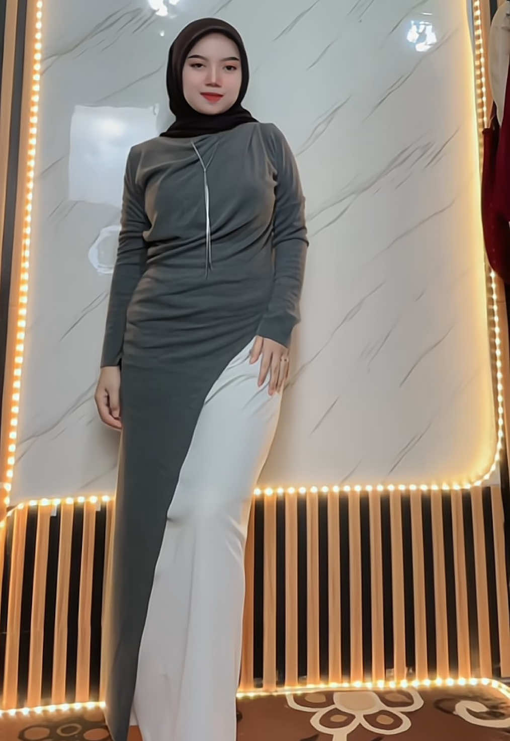 Tuniknyaa Ademm Poll Guysss Buruann CO 🫵😍😍 #tunik #rubytunik #longdress #dressknit #ootdhijab 