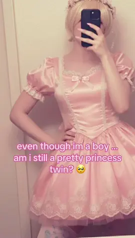 can i be ur pretty princess? as much as i love my longer wigs, i think the shorter ones work better for the femboy aesthetic:p more Miku vids soon but the last one didn’t too well 😢😢 hoping this vid does better 🙏 ty guys for all the love and support appreciate you all #femboy #femboyfriday #femboytiktok #cute #femboycosplay 