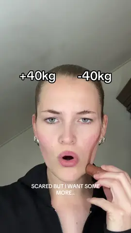 Scared but I want some more (this song😍) -40kg vs +40kg😱 #blushhack #bronzer #contour #contouring #bronzerhack 