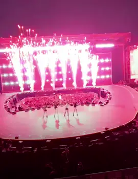 #BLACKPINK
