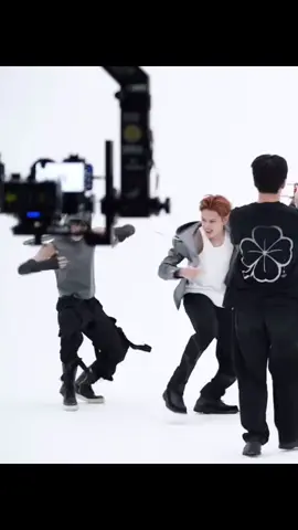 keonho lu bener” yee#martin#james#juhoon#seonghyeon#keonho#fyp#foryoupage 