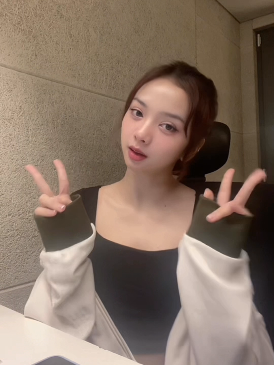 when dipi eat too much sugar🍪🍫💃🏻 #SECRET_NUMBER #시크릿넘버  #Dinda #딘다 