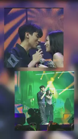 Acccckkkk my low-key ship at mowwwmmm concert 💜#mikasalamanca #brentymanalo #breka #mikbrent #pbb 