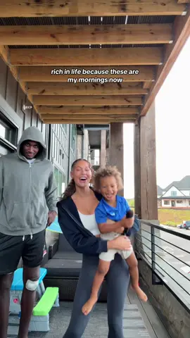 the fam🤍 #toddlermom#MomsofTikTok #tiffandhalo#momlife 