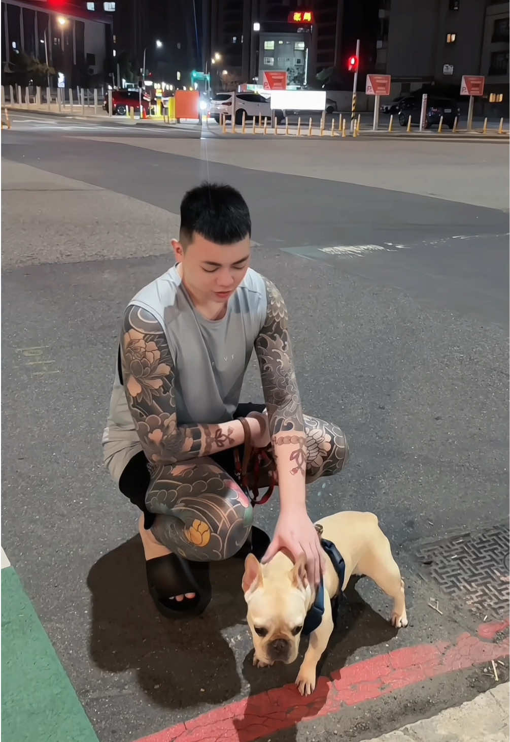 這輩子太深情了 下輩子腳踩八條船