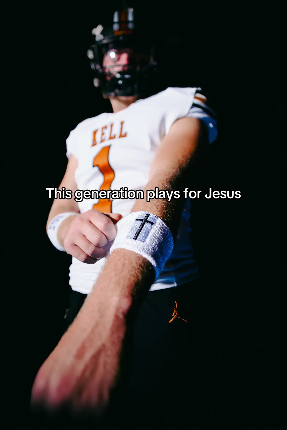 Shoutout to onesevenedits for the 🔥 pics #Jesuslovesyou #christiantiktok #spreadthegospel✝️😇 