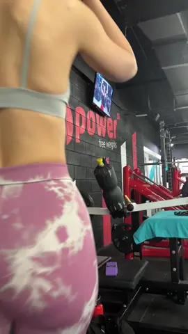 Full Glutes Workout 🔥 #gluteworkout #gluteday #glutegains #fitnessmotivation #fitnessgirl 