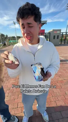 El Menos Fan De La Paleta Drácula 😎 #parati #humor #paletadracula #joseramirezr4 #viral 