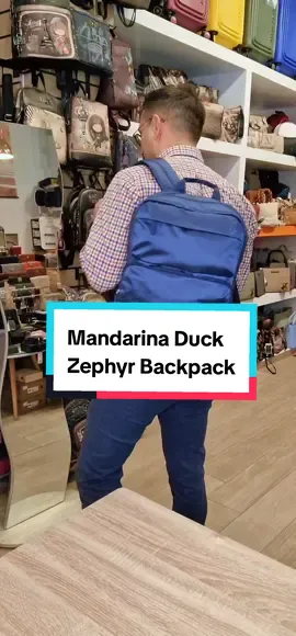 Zephyr σειρα με πανεμορφο Backpack απο την αγαπημένη Mandarina Duck. #stigkabooks #mandarinaduck #Backpack #μοδα #τσαντες 