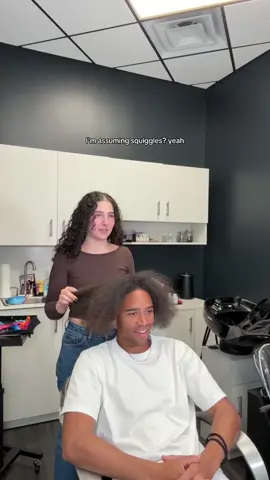 Do you guys like the consultation videos??  #hairstylistsoftiktok #hairdresser #braider #mensbraidstyles #proathlete @Brandon Bye 