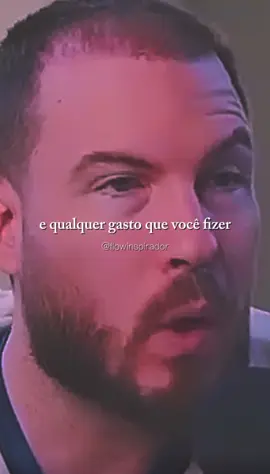 @Thiago Nigro  💰 Quer economizar de verdade? Uma estratégia simples, mas poderosa, é criar um grupo financeiro no WhatsApp com seu esposo(a). Cada gasto, cada PIX, cada compra — grande ou pequena — deve ser registrada lá. 📲 🔎 Sabe o que acontece? A consciência aumenta. Você passa a pensar não uma, mas cinco vezes antes de gastar com algo que talvez nem precise. Porque quando você coloca no grupo, percebe que não é só o dinheiro, é a responsabilidade compartilhada, é a transparência, é o compromisso com o futuro a dois. 👫 Economia em casal não é sobre cortar tudo, é sobre alinhar sonhos e trabalhar juntos. Uma compra desnecessária hoje pode atrasar um objetivo importante amanhã. Quando os dois têm clareza do que entra e do que sai, fica muito mais fácil conquistar metas maiores. 👉 E você, teria coragem de abrir todos os seus gastos em um grupo com seu parceiro(a)? #thiagonigro #fabricadecortes #casal #economia #familia 