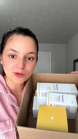 @medicube global #medicubeskincare #koreanskincare #turmeric #kojicacid #fyp 