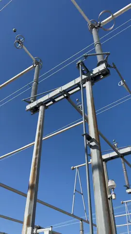 There are some jobs that someone has to do.#Fault #electricity #Danger #electrician #safety 
