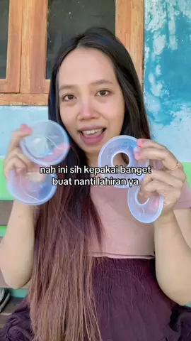 Bumil ada yang sama kayak aku kalo iya wajib beli sih alat penambung asi ini kepakek bangett😍 pumpung lagi ada promo dari tanggal 1-10 oktober lebih murah dan gratis ongkir juga 🤭