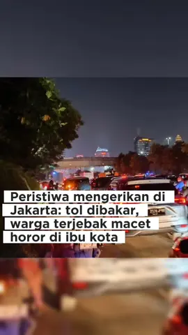 Pembakaran tol di Jakarta jadi mimpi buruk bagi warga: gerbang rusak, macet horor, aktivitas lumpuh. Apakah pengamanan jalan tol sudah cukup kuat? #MacetJakarta #TolDibakar #AksiDemo #JakartaHoror #BeritaViral