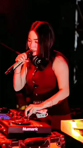 DJ din annesia #dinannesia #infoojingkudusjeparapatidemak #orkespati #orkeskudus #orkesjepara @dinannesia 