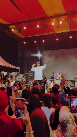 Kota Palu termangu-mangu  #mangu #konser #palu #sulteng #omleoberkaraoke 