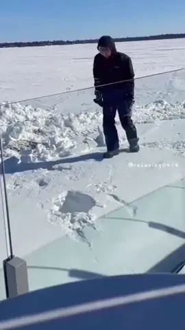 Interesting snow removal #satisfying #oddlysatisfying #asmr #europe #snow 