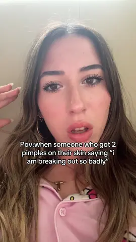 🖕🏻😐 #pimples #breakouts #pov #breakingoutskin #clearskin 