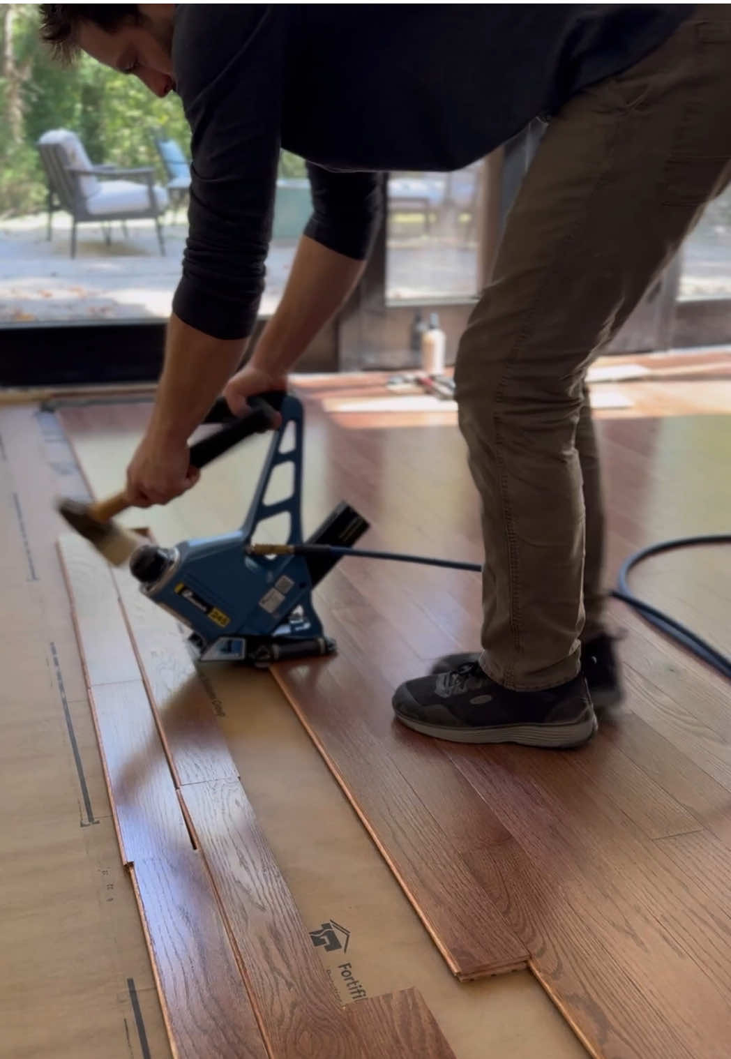 Love me some solid hardwood nail down projects! #hardwood #flooring #flooringinstallation #homeomprovement #floorcovering 