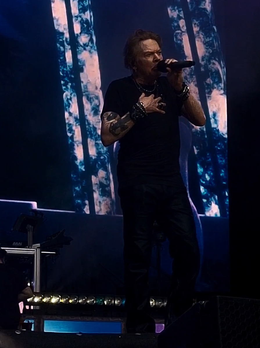 #gunsnroses #axlrose #foryoupagе #knokingonheavensdoor #fy