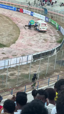 Ciidanka war iga siiya #dharkenleygosgos⚽️ @Barxada gos gos ⚽️🏟️ 