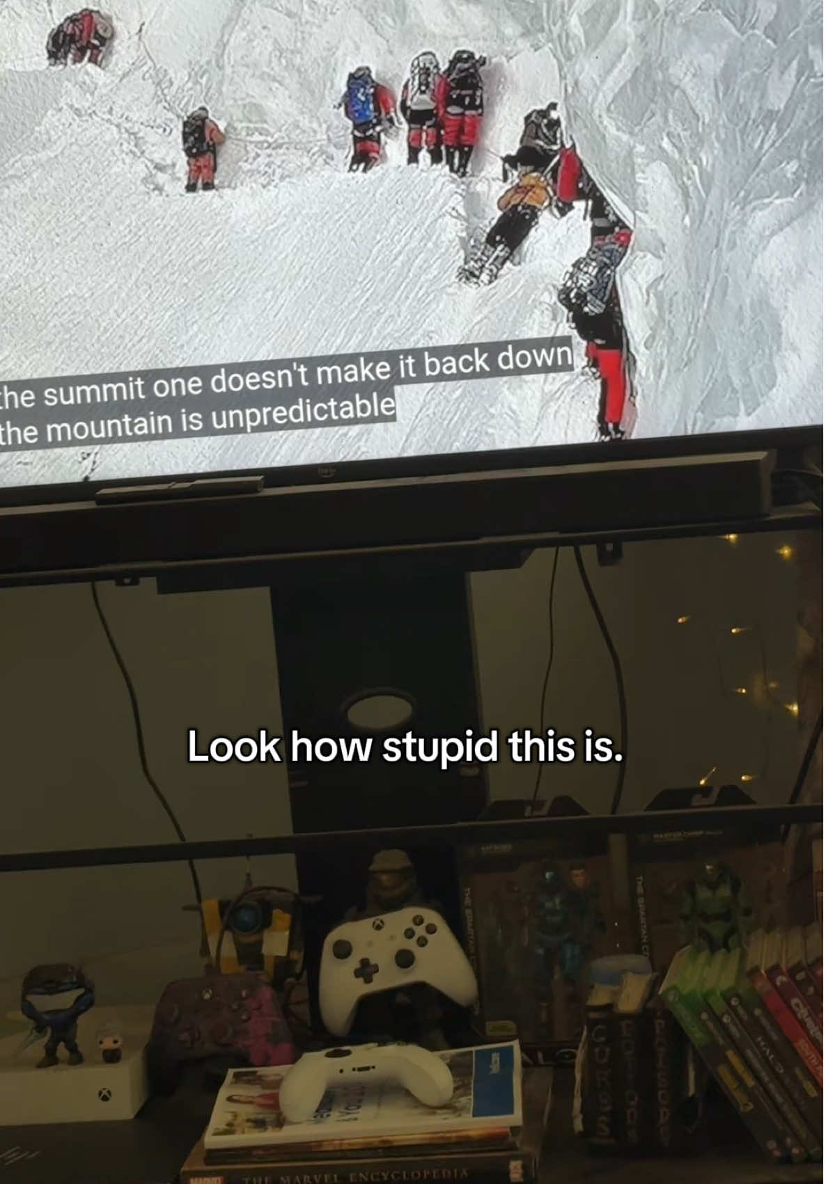 The 1980’s sacrificing more lives to nature 🙄😒 #mountain #climbing #K2 #everest #accident 
