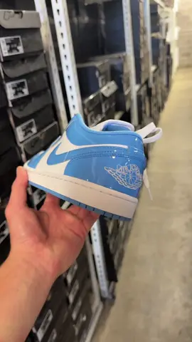 Legendary #fyp #viral #sneakercon #complex #kicksonfire🔥 