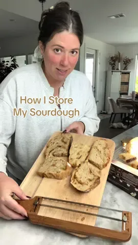 Replying to @Hannah Keene #sourdough #sourdoughbread #sourdoughbaking #storingsourdoughbread 