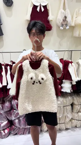 #kidsfashion #wholesalekidsclothing #customkidswear #childrensfashionsupplier #kidsclothingmanufacturer #wholesalechildrensfashion #kidsfashiontrends #kidsapparelsupplier #customchildrensclothing #kidsclothingbulkorder #catpapakidclothin #factory #babyclothesfactory #wholesale #slippers #business #tiktok #trend #fortransitions #sourcefactory #slippersnpalbusiness #tiktok #trend #forvou #transitions #import 