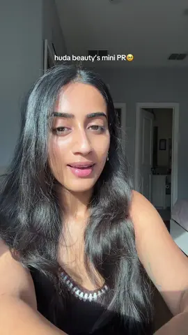 @Huda Beauty PR BOX>> always so creative 💗
