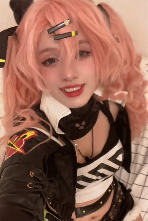 ngl I kinda wanna eat a chobani yogurt cup idk why #nicolezzzcosplay #nicolezzz #zzzcosplay #zenlesszonezero #fyp 