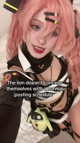 the lion has given up caring about weirdos online too #nicolezzzcosplay #nicolezzz #zzzcosplay #zenlesszonezero #fyp 