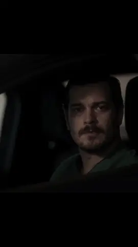 Neden bıraktın beni… #eşrefrüya #eşref #cagatayulusoy #beniöneçıkart #keşfetteyizzz 