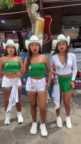 que cordinacion jsjsjsjs😂🤌#santacruzdelasierra🇳🇬 #bolivia🇧🇴 #viral_video #felicidadessantacruz #impulsadora @ALICIA @Minimarket La Locura 