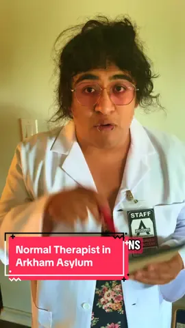 Just a normal therapist working at Arkham Asylum  #dc #dccomics #arkhamasylum #batman #therapy 
