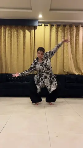Lagi lagi re❤️ #sidranoor #actress #singer #dancemoves #fyp 