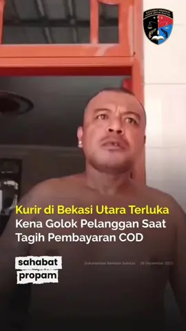 Seorang kurir jasa pengiriman di Bekasi Utara mengalami insiden mengerikan saat menagih pembayaran COD. Alih-alih dibayar, ia justru diancam dengan golok oleh pelanggan hingga mengalami luka di tangannya. Peristiwa ini terjadi di Kelurahan Harapan Jaya pada Kamis (25/9/2025) dan langsung menyita perhatian publik. Semoga pelaku segera diproses hukum dan kejadian serupa tidak terulang. 🙏  #beritaterkini #sahabatpropam #kurir #cod #crime 