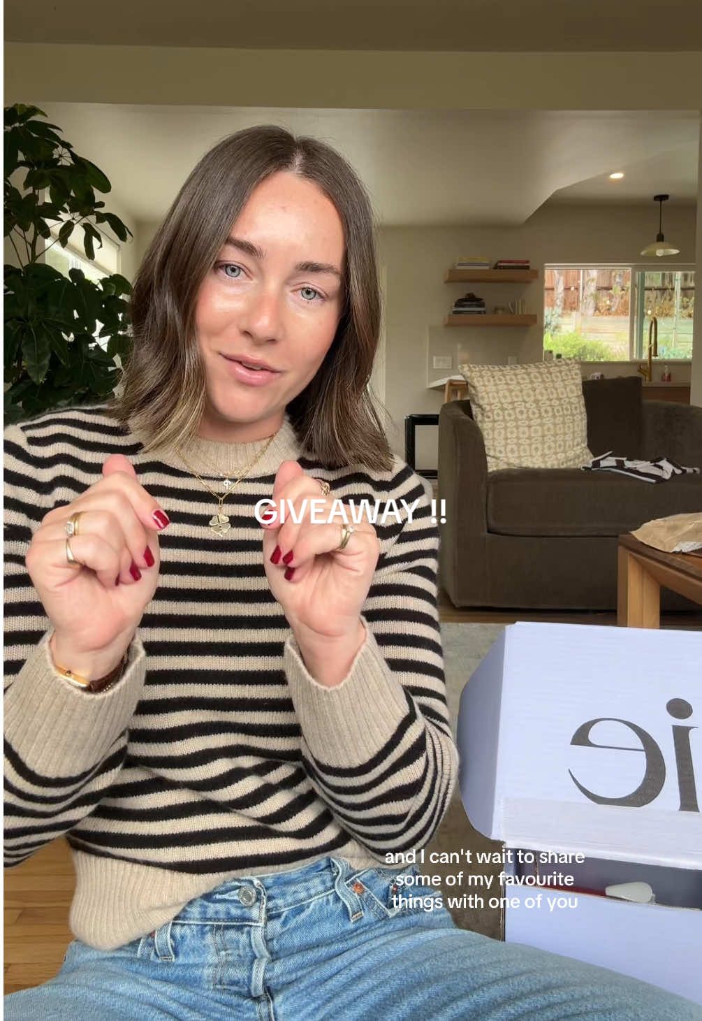 100k+ followers giveaway! Here is how to enter: - be sure to be following me on here and on IG  - tag your bestie in the comments  - I will randomly select a winner on 9/28 at 2 pm pt (you will receive a dm on here if you win and I’ll tag you in a TikTok and IG story!!) - giveaway closes on 9/28 at 2 pm pt  Good luck, I love you!! 🫶🏻  #giveaway 